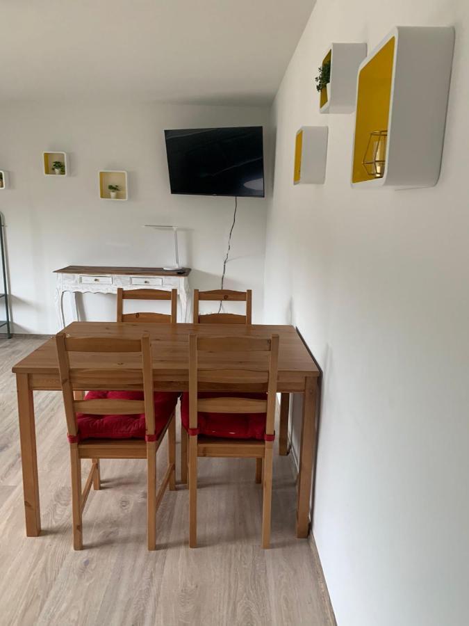 Koblenz City Rooms, Wifi, Netflix Buitenkant foto